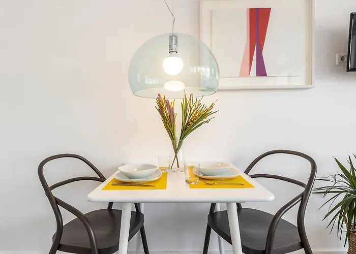 Pop Art, De Diseno En Arenal * Sevilla